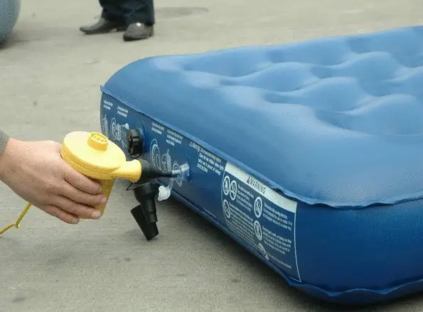 deflate air mattress bed