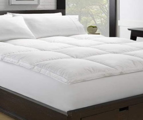 Goose down mattress topper